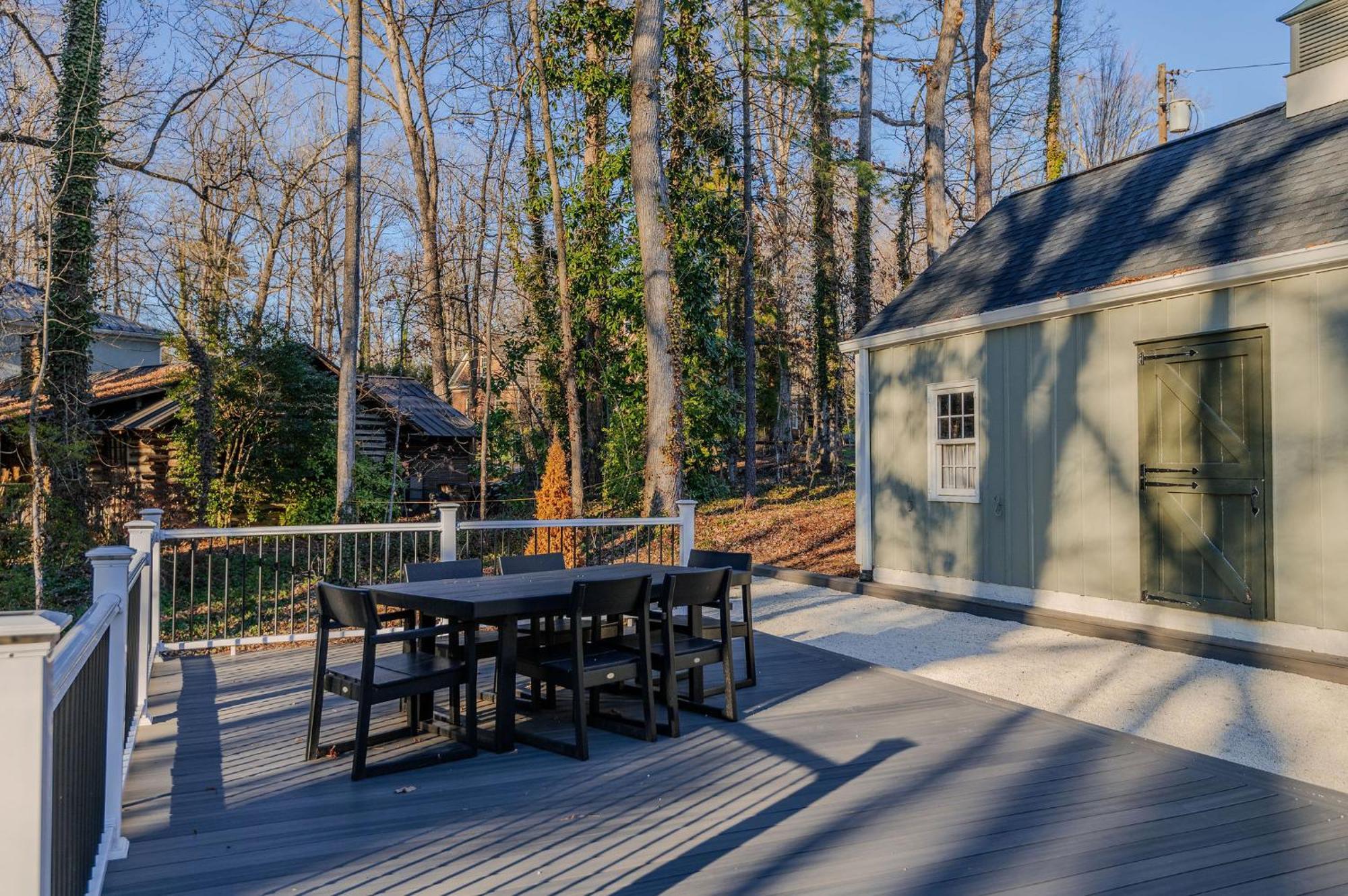 Artopia Retreat And Marys Gatehouse Greensboro Exterior foto
